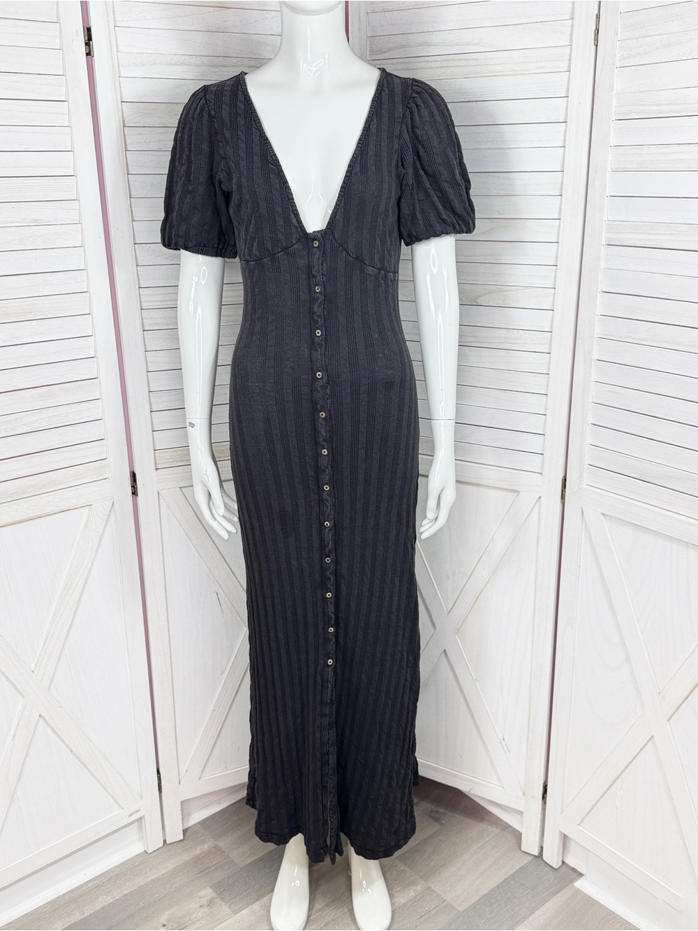 ASOS Ribbed Knit Button Front Midi Dress Black Size 4 Gothic Grunge Short Sleeve